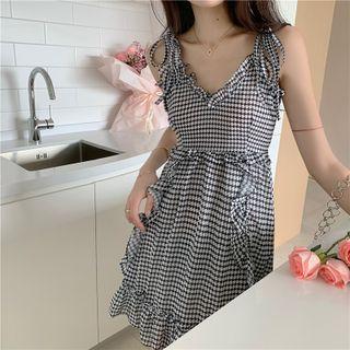 Sleeveless Frilled Houndstooth Dress As Shown In Figure - One Size
