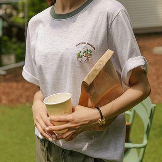 Piped Embroidered T-shirt