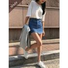 U-neck Loose-fit T-shirt