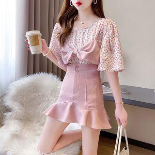 Short-sleeve Floral Blouse / Mini Mermaid Skirt