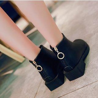 Low Heel Back Zip Short Boots