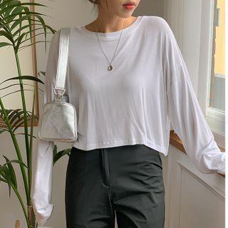 Soft-touch Crop T-shirt