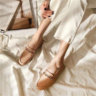 Metallic-detail Textured Loafers