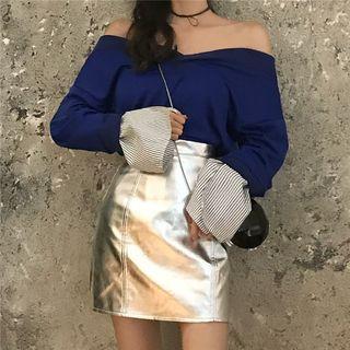 Striped Cuff V-neck Pullover / Faux Leather A-line Mini Skirt