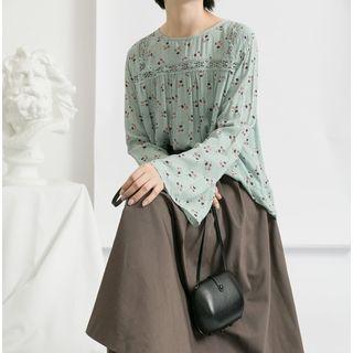 Trumpet-sleeve Floral Print Blouse