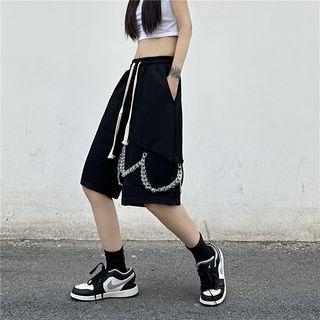 Chain Accent Wide Leg Shorts