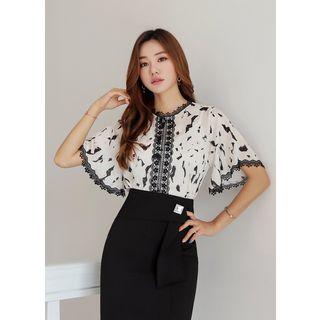 Lace-trim Bell-sleeve Patterned Top