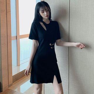 Cutout Short-sleeve A-line Dress Black - One Size