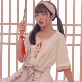 Suspender A-line Skirt / Elbow-sleeve Printed T-shirt