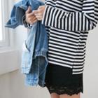 Scallop-edge Lace Miniskirt
