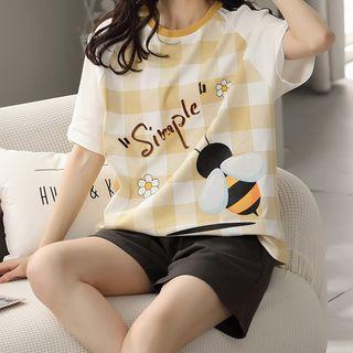 Loungewear Set : Short-sleeve Bee Print Top + Shorts