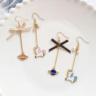Alloy Unicorn Bow & Planet Dangle Earring