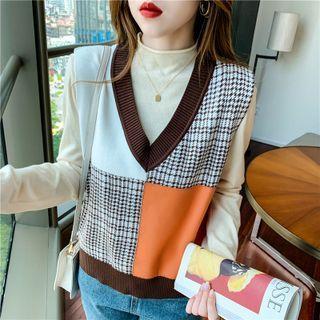 Panel Sweater Vest