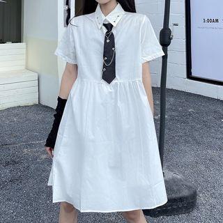 Set: Short-sleeve Henley Shirtdress + Chain Detail Tie