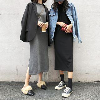 Open-side Sleeveless Dress