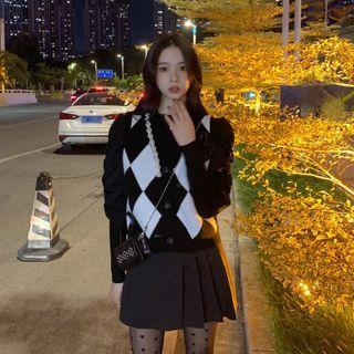 Puff-sleeve Blouse / Argyle Print Sweater Vest