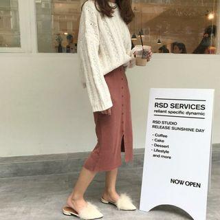Plain Sweater / Buttoned Midi Skirt