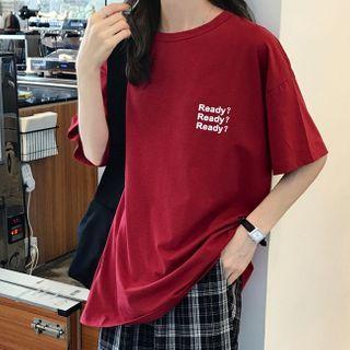 Elbow-sleeve T-shirt / Plaid Pants