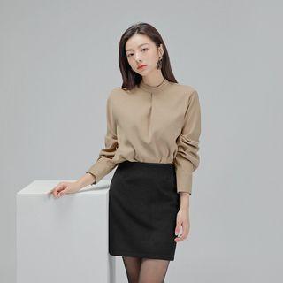 [lovb] High-neck Plain Blouse