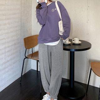 Printed Pullover / Plain Long-sleeve T-shirt / Cropped Harem Pants / Set
