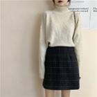 Turtle-neck Sweater / Plaid Mini A-line Skirt
