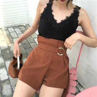 Lace Tank Top / Plain Loose-fit Shorts