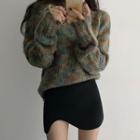 Crewneck Knit Sweater / Plain Mini Skirt