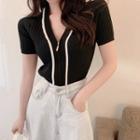 Short Sleeve V-neck Knit Zipper Crop Top