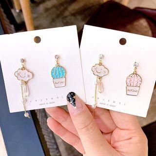 Non-matching Faux Pearl Alloy Cloud & Cactus Dangle Earring