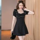 Short-sleeve Frill Trim Floral Mini A-line Dress
