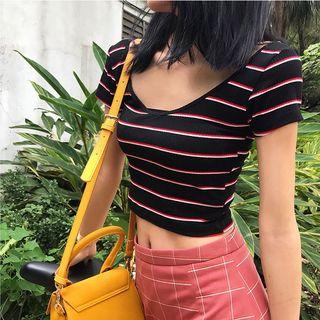 Striped Open-back Short-sleeve Cropped Top / Check Skirt