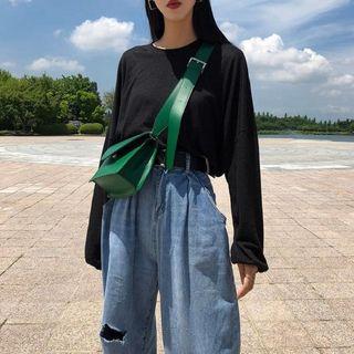 Long-sleeve T-shirt/ Cut Out Wide-leg Jeans/ Belt