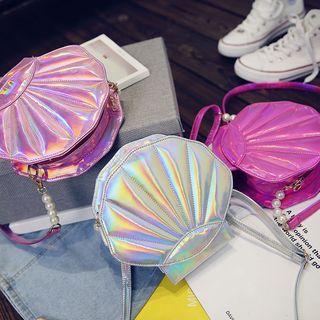 Shell-shaped Faux Leather Crossbody Bag