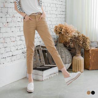 Cropped Pants With Laced Belt