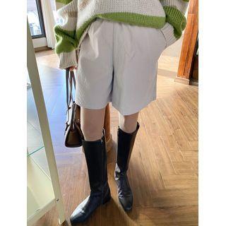Plus Size Pocket-side Corduroy Shorts
