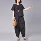 Set: Flower Print Short-sleeve T-shirt + Cropped Harem Pants