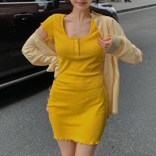 Short-sleeve Mini Sheath Dress / Plain Shirt