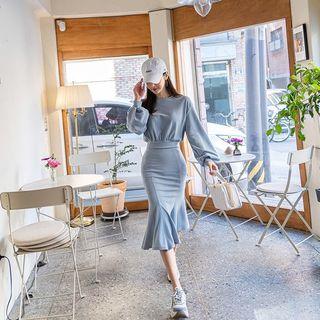Set: Round-neck Pullover + Mermaid Skirt