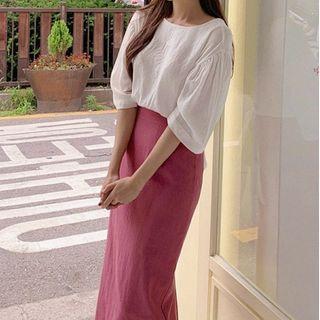 Elbow-sleeve Top / Midi Pencil Skirt
