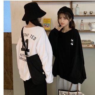 Printed Oversize Pullover / Midi Straight-fit Skirt