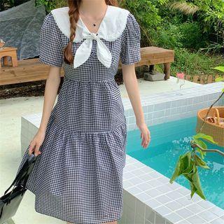 Peter Pan-collar Plaid Midi Dress