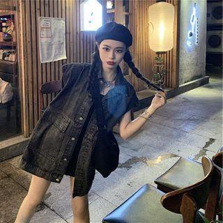 Sleeveless Single-breasted Denim Top