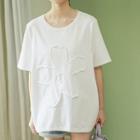 Short-sleeve Flower Applique T-shirt