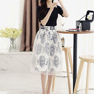 Set: Short-sleeve T-shirt + Tulle Skirt