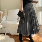Herringbone Knit Long Pleat Skirt Black - One Size