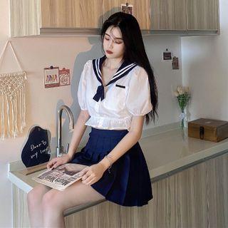 Puff-sleeve Sailor Collar Blouse / Pleated A-line Skirt