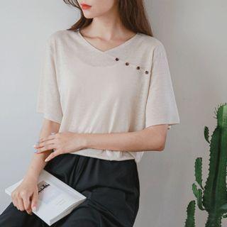 Button-trim Linen Blend T-shirt
