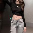 Letter Embroidered Long-sleeve Cropped T-shirt