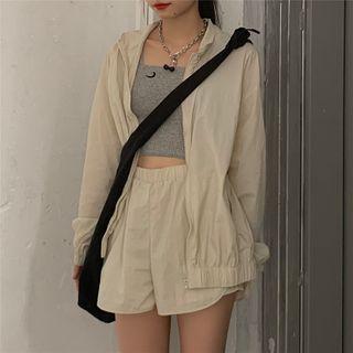 Zip Jacket / Elastic-waist Shorts
