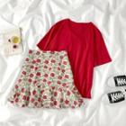 Short-sleeve T-shirt / Floral Print Mini A-line Skirt